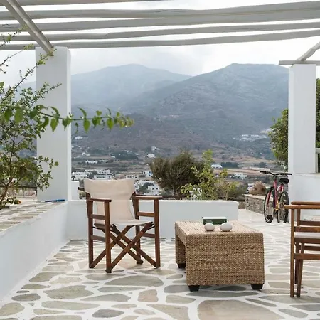 Paros Sleeps 8 Air Con Wifi T478604 Parikia (Paros)