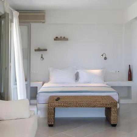 Villa Paros Sleeps 8 Air Con Wifi T478604 Parikia (Paros)