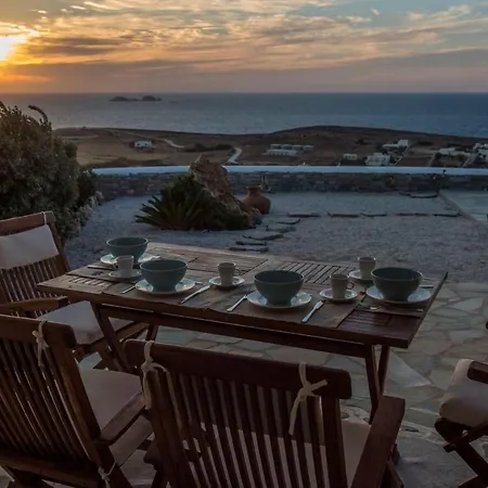 Villa Paros Sleeps 8 Air Con Wifi T478604 Parikia (Paros)